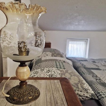 Sweet Room With A Terrace Roč Eksteriør bilde